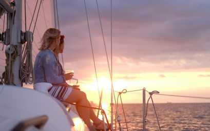 Pourquoi choisir une croisière en catamaran avec vol inclus ?