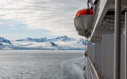 Se préparer pour une croisière polaire : les essentiels à ne pas négliger