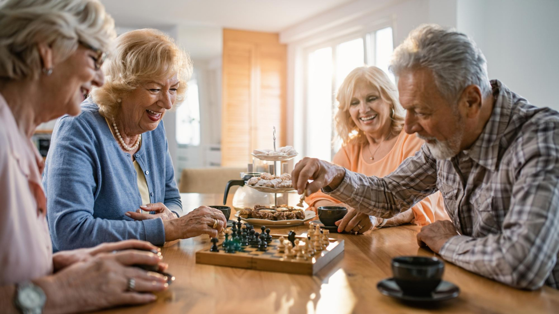 Conseils pratiques pour le bien-être des seniors au quotidien