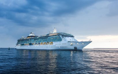 Court séjour en mer : choisir entre grand paquebot ou navire intime pour une mini-croisière